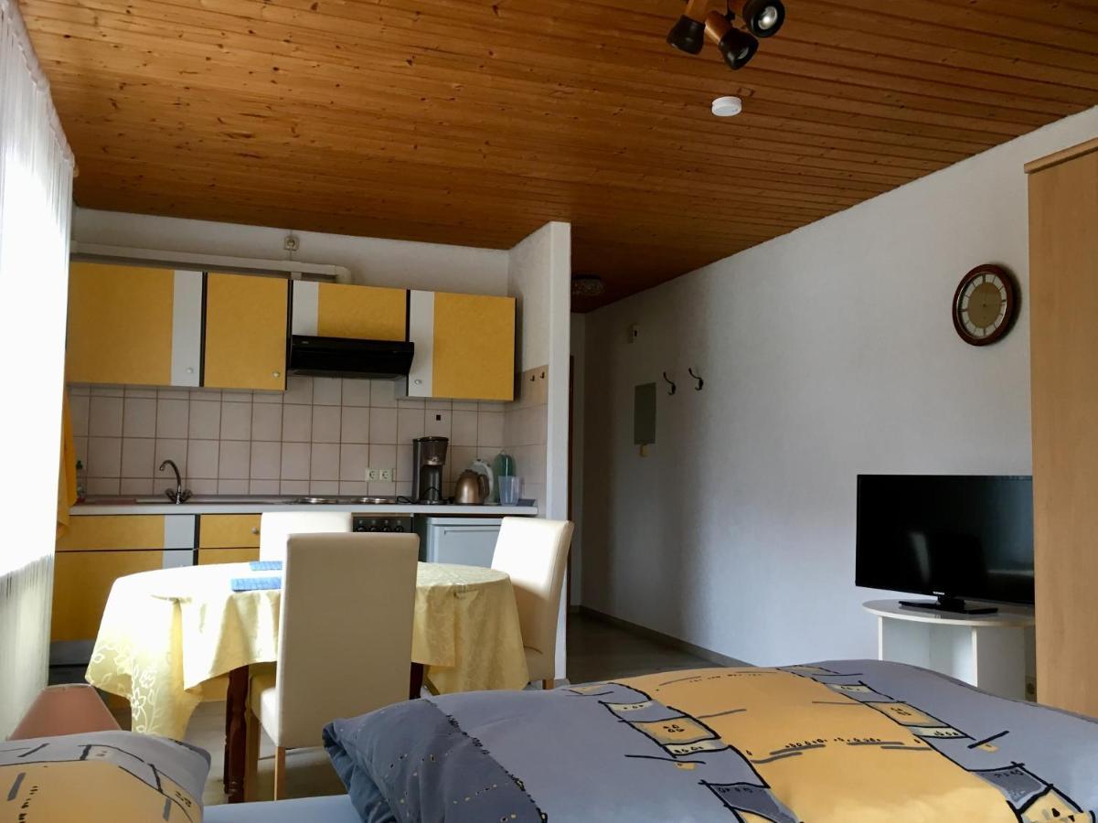 Ferienwohnung Am Kirschbaum Uhldingen-Mühlhofen Esterno foto